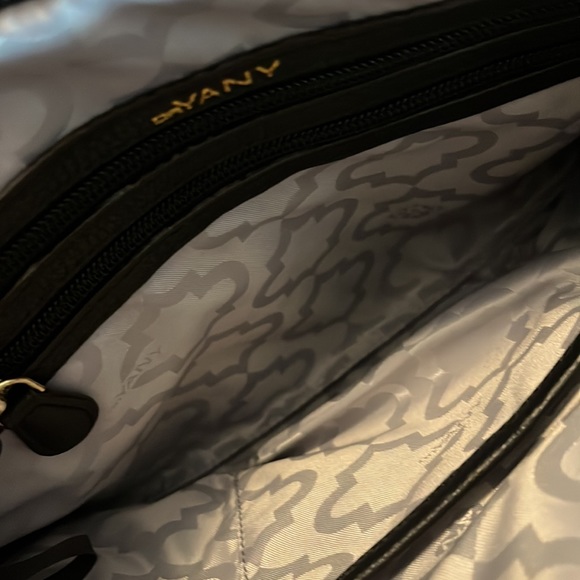 OrYany Embroidered Crossbody - Picture 8 of 9
